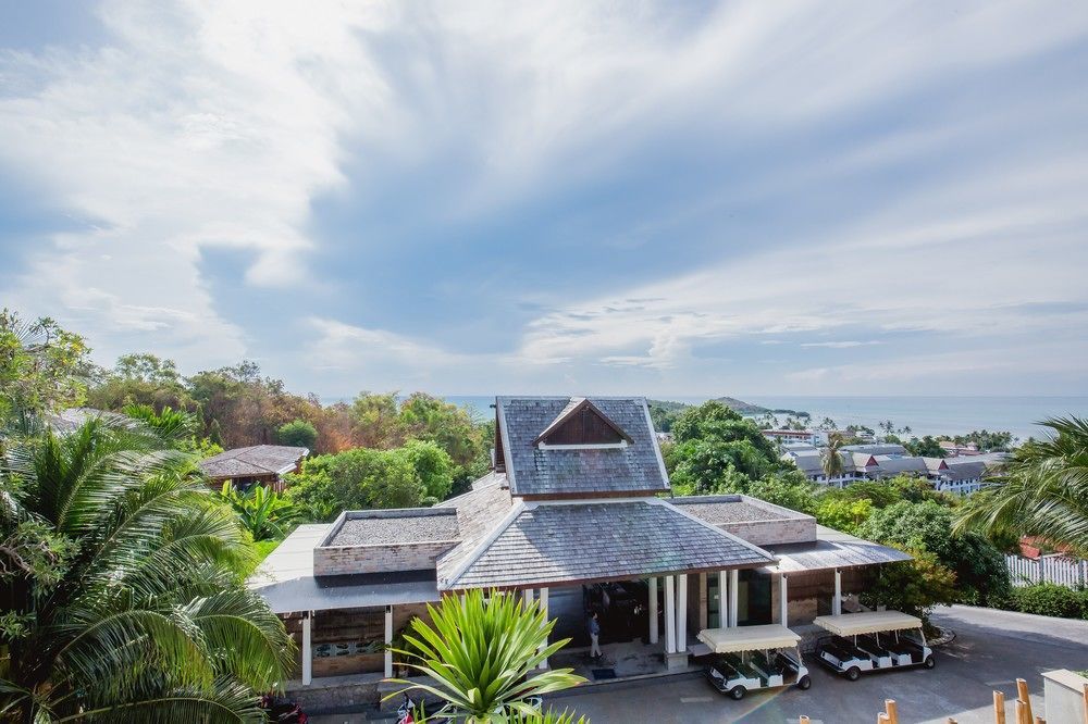 Over Water By Kc Resort 4*